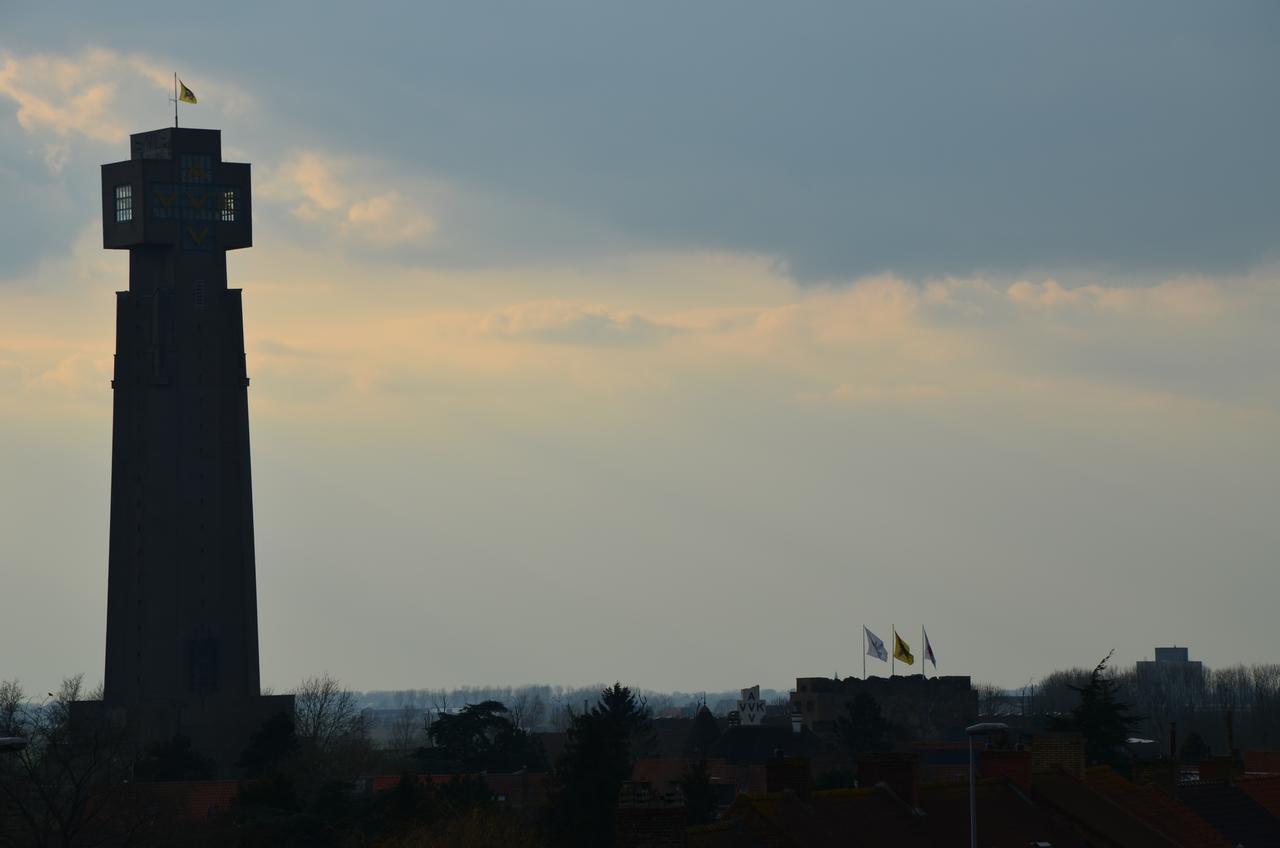 Hotel Pax Diksmuide Exteriör bild