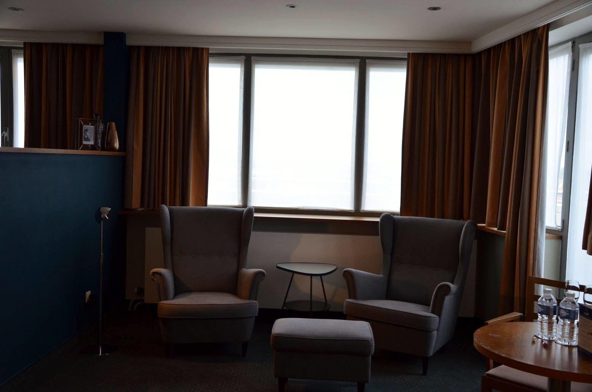 Hotel Pax Diksmuide Exteriör bild