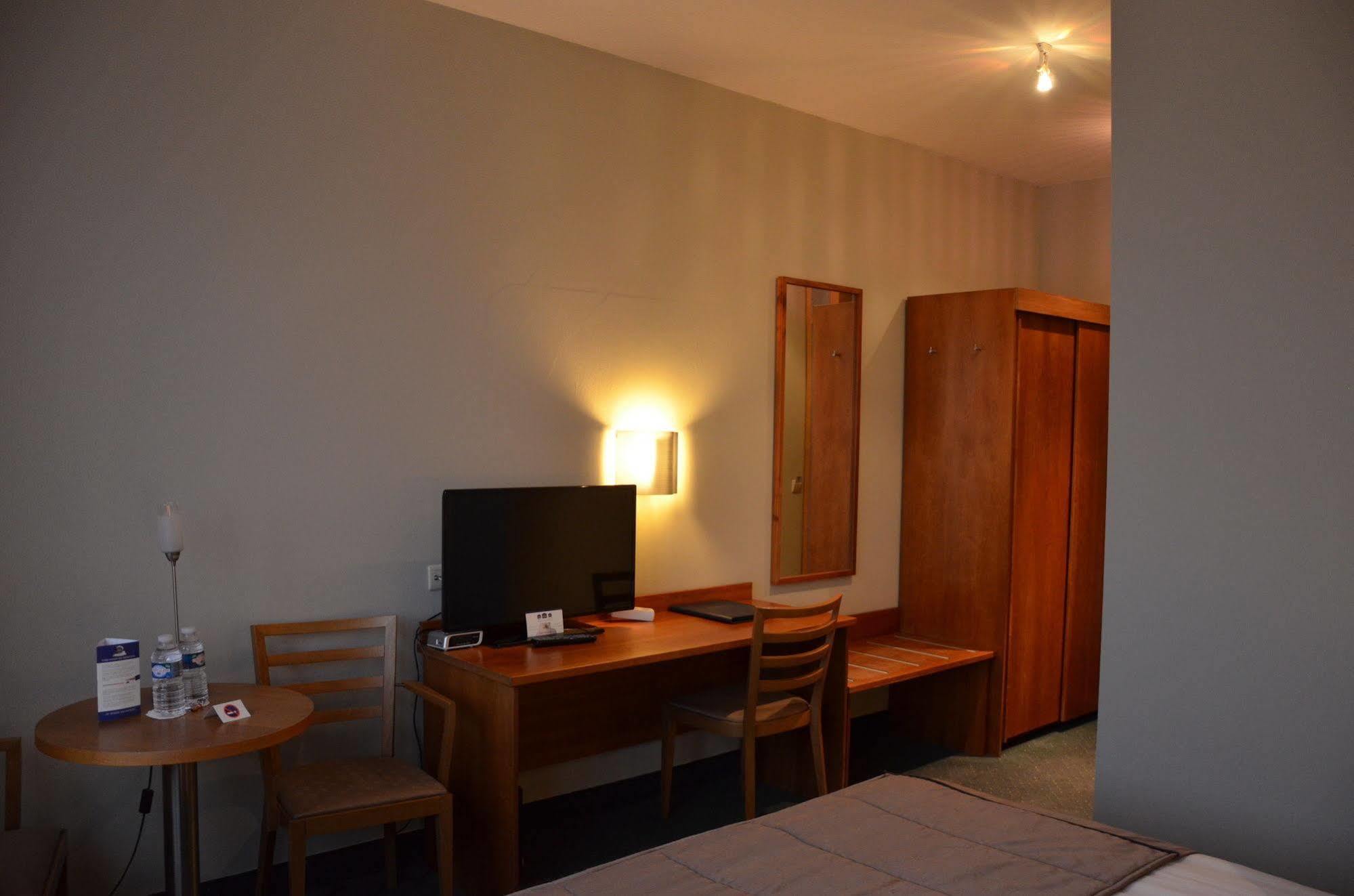 Hotel Pax Diksmuide Exteriör bild